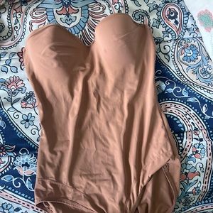 Corset slip shape wear